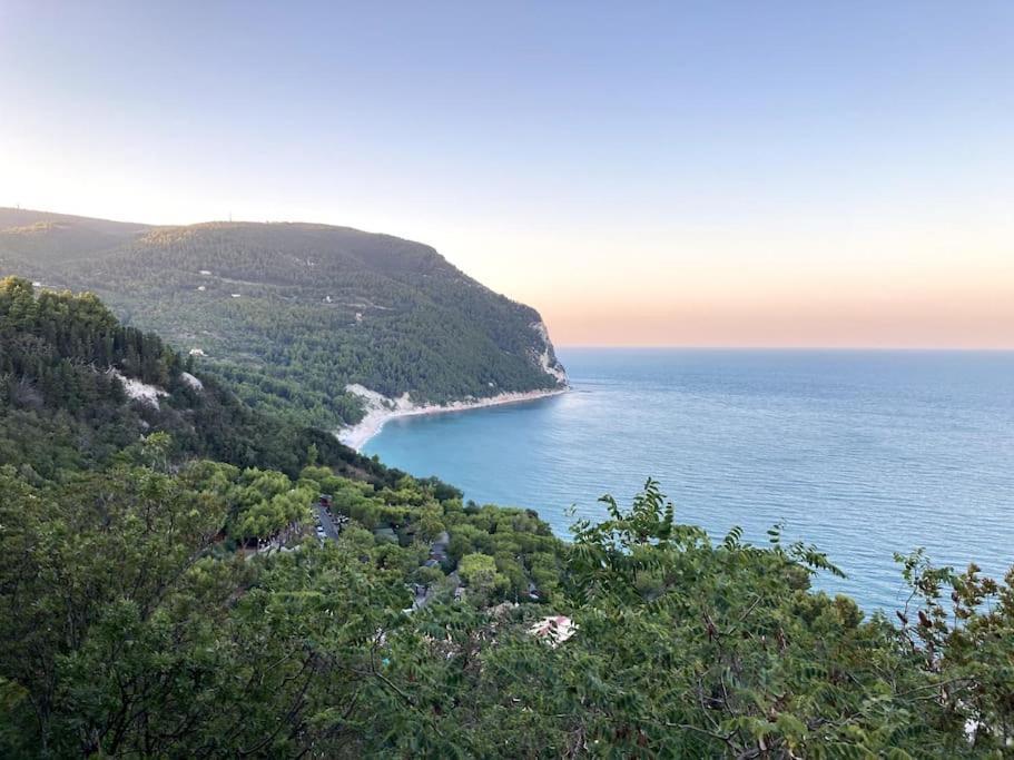 Casa Ikigai Sirolo - Appartamento Nuovissimo Con Giardino, A Due Passi Dal Centro Buitenkant foto